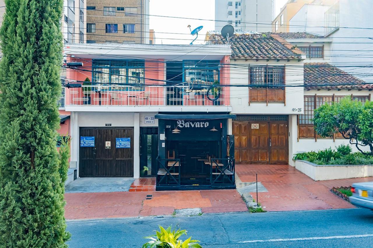 Casa De Pinos Hotel Bucaramanga Buitenkant foto